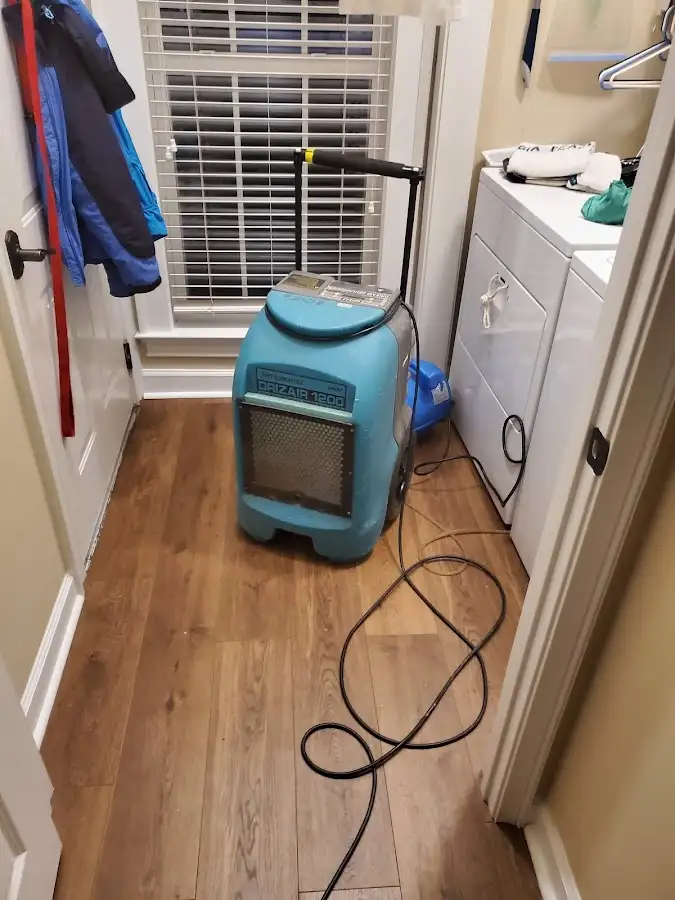 Commercial dehumidifier deployed for Flood Damage Cleanup in White Oak